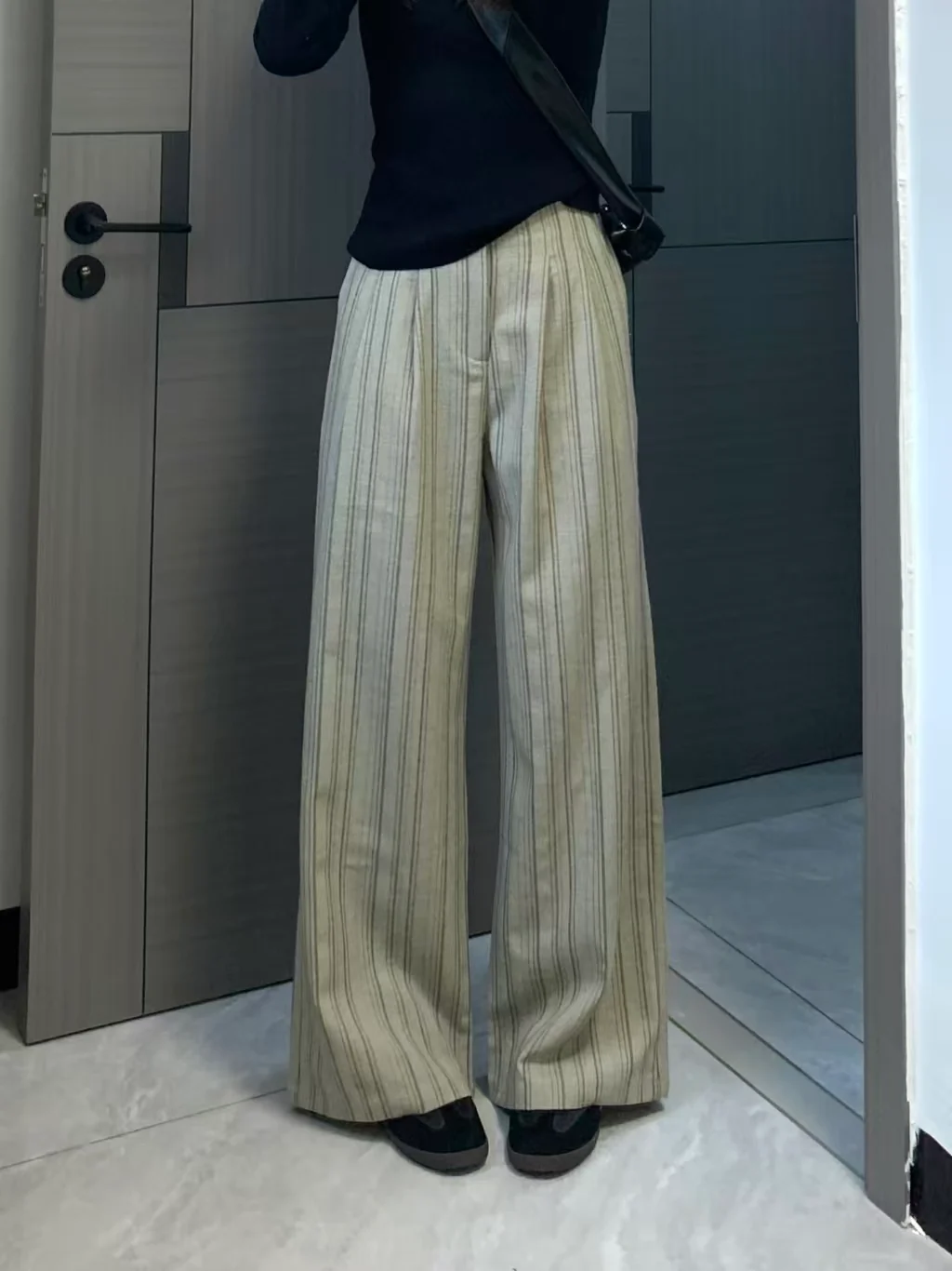 High-Waist Striped Wide-Leg Trousers - kcplan