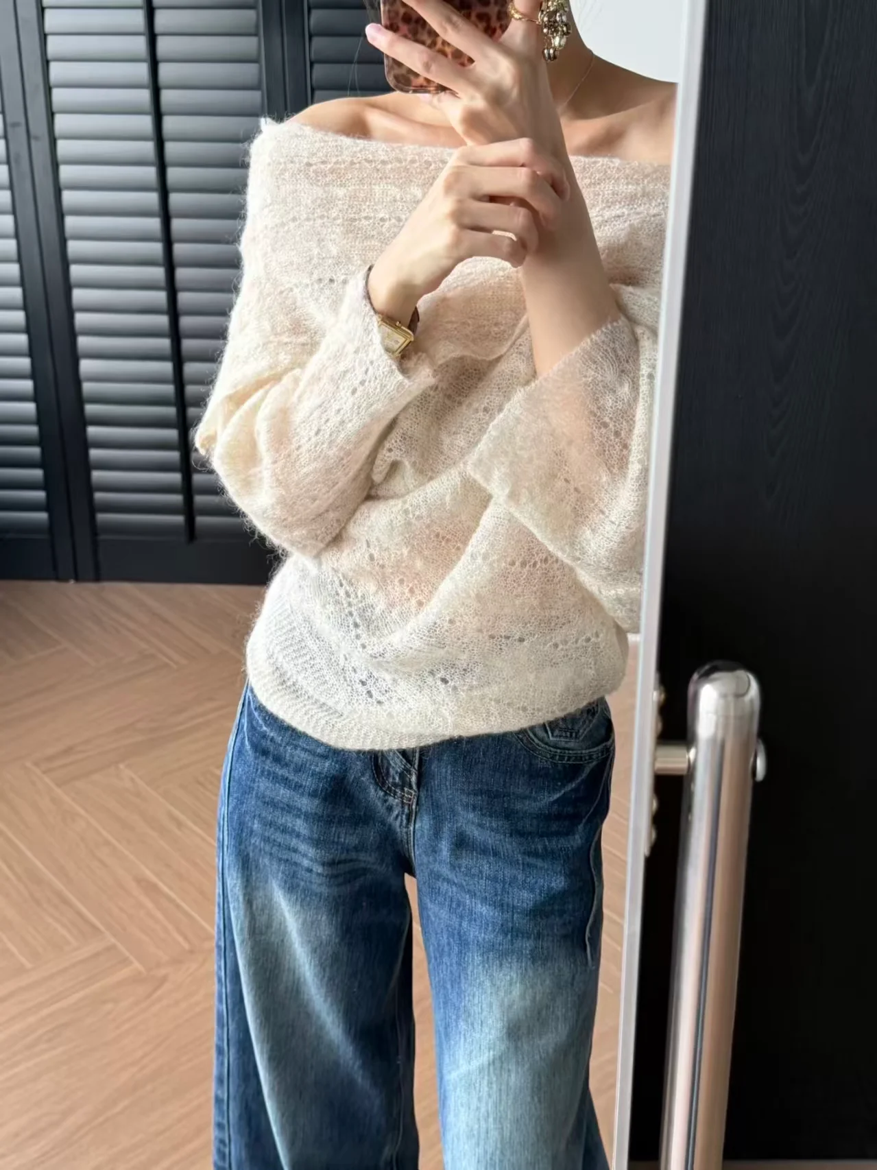 Off-Shoulder Hollow Knit Sweater - kcplan